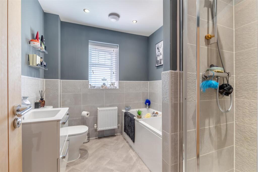 8660037-interior07.jpg