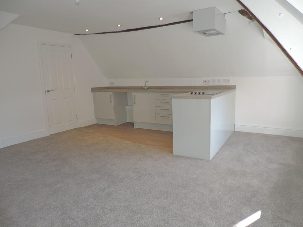 modern high gloss kitchen