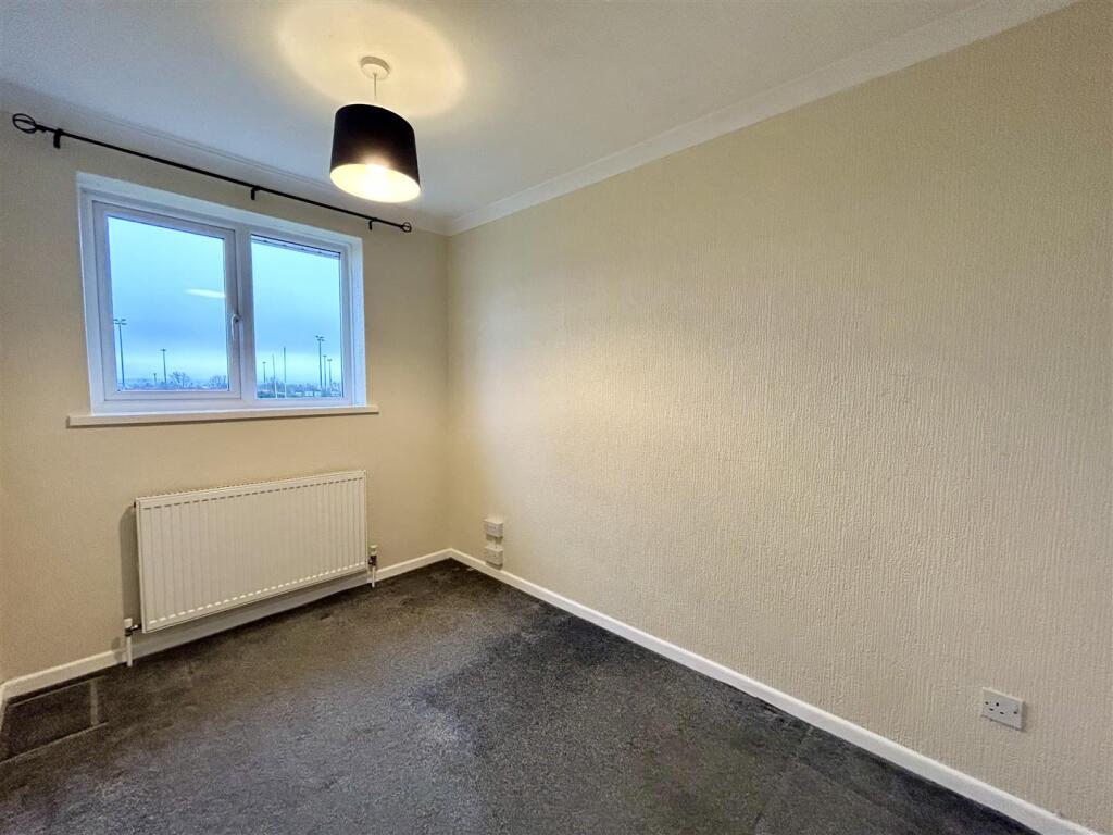 Bedroom 2.jpeg