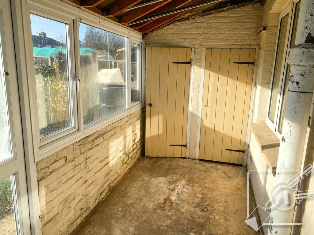 Lean-To