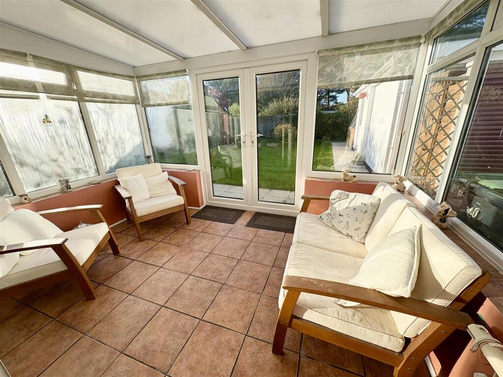 5. conservatory.jpg