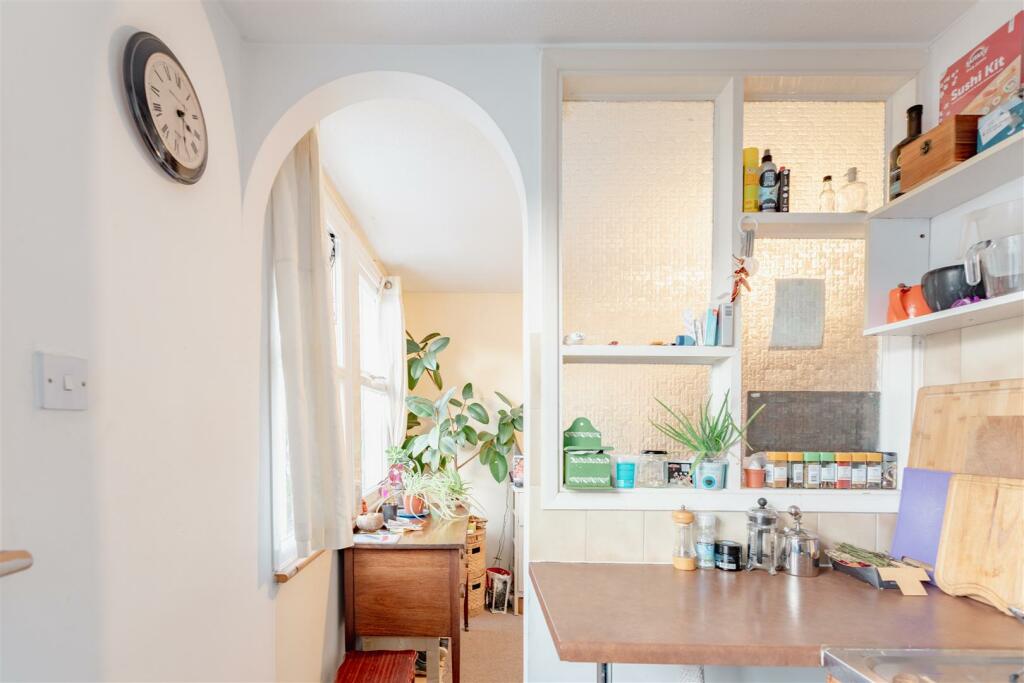 Kitchen rev