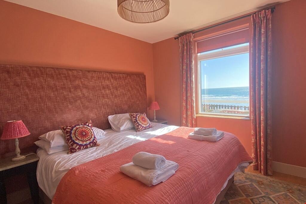 716e0ab8-3131-4818-b734-51b293387656