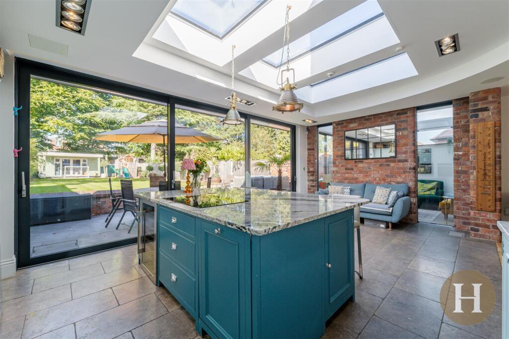 Hadleigh Estate Agents-81.jpg