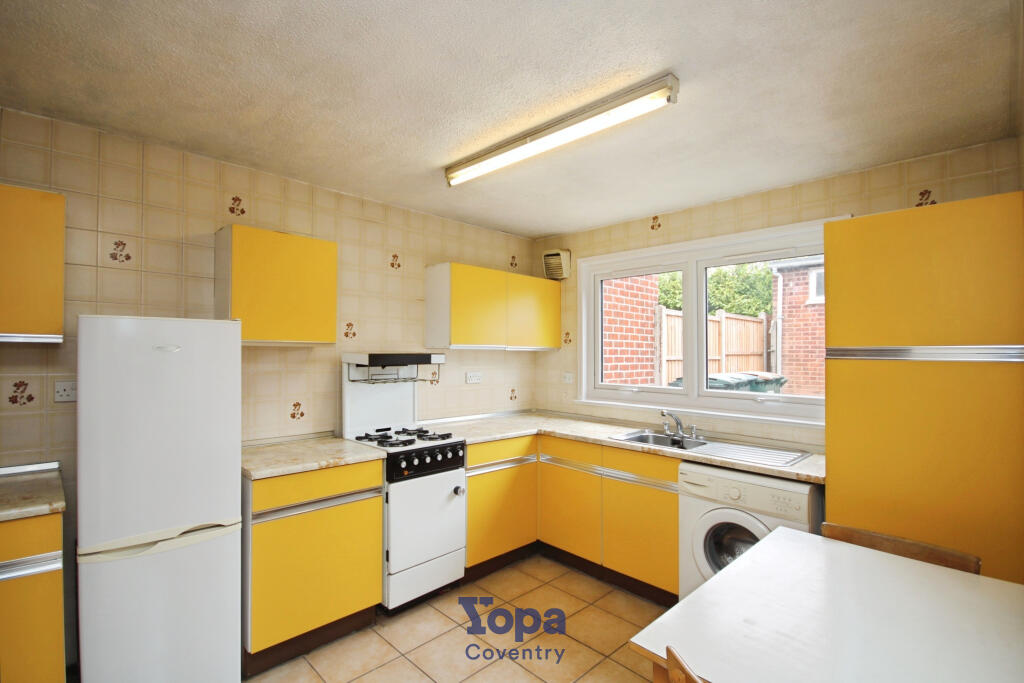 B61572ab-Kitchen.JPG