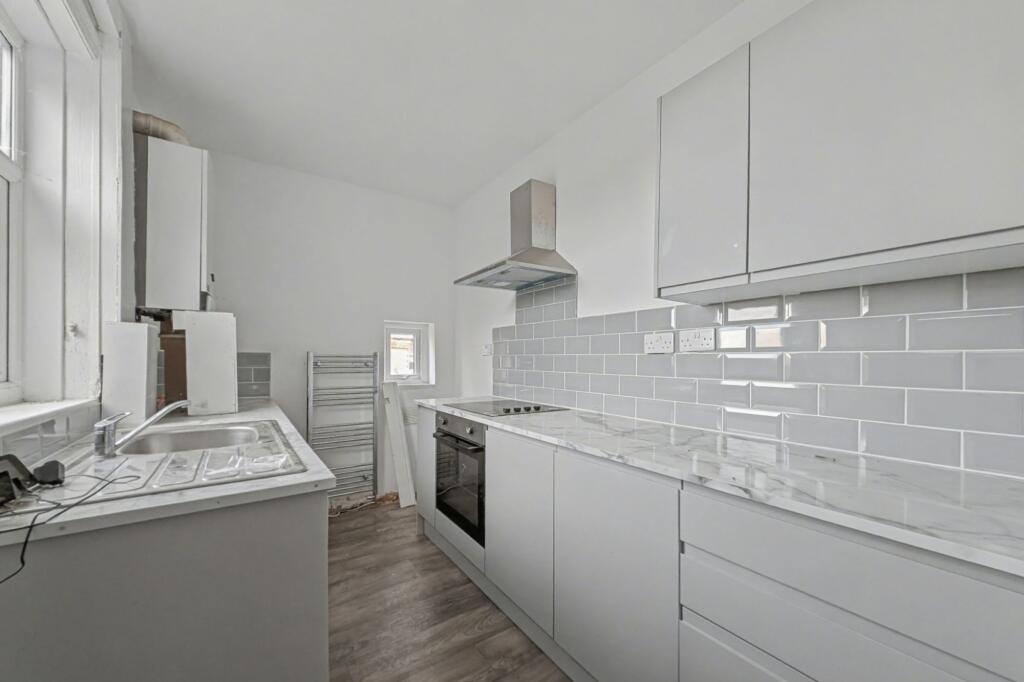 35 Scrogg Road Newcastle upon Tyne NE6 4EX