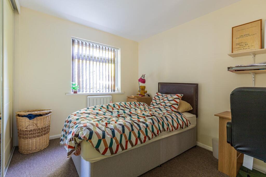 8 Marion Court-1.jpg