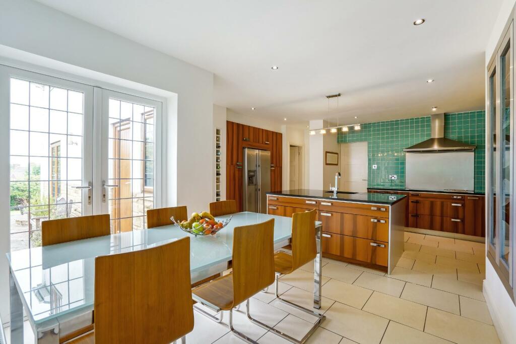 2 HILLWAY 324343  (8).jpg