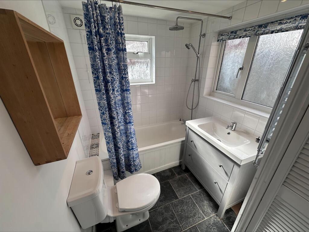 Bathroom.jpeg
