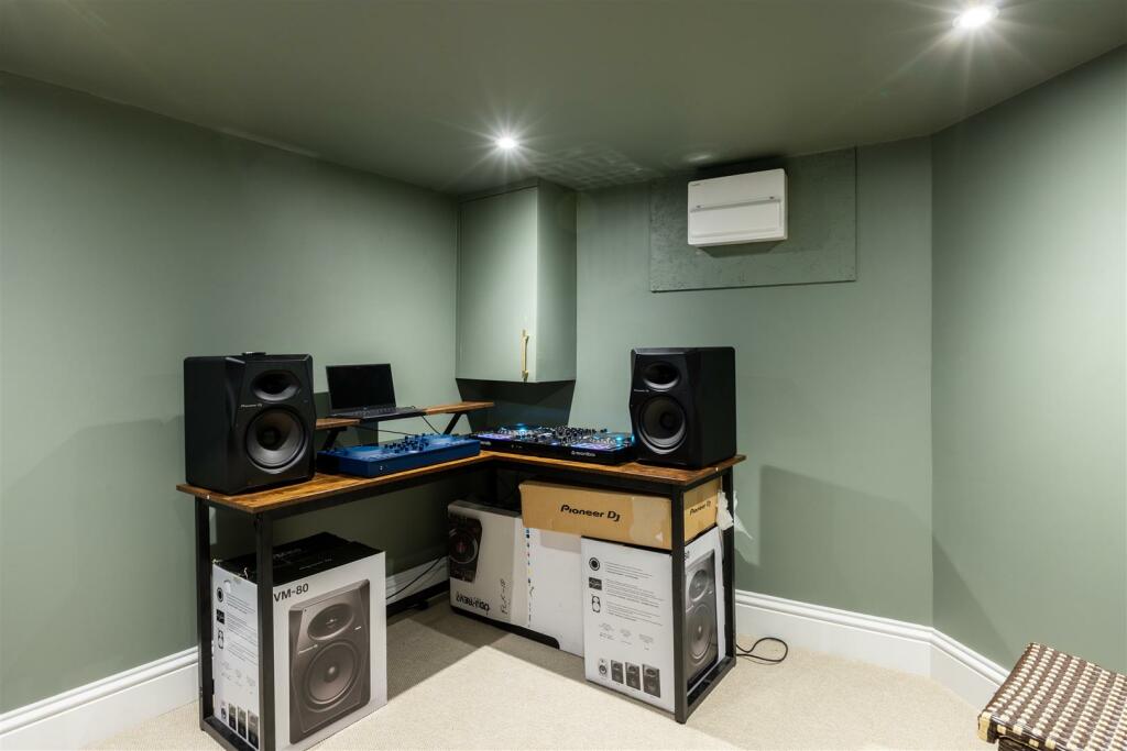 54 Belgrave Street-29.jpg