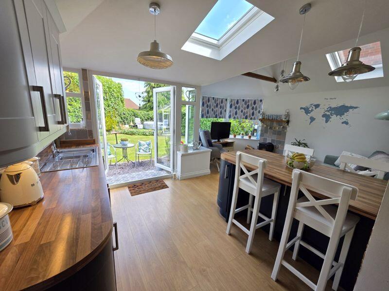 Kitchen/Breakfast/Family Room