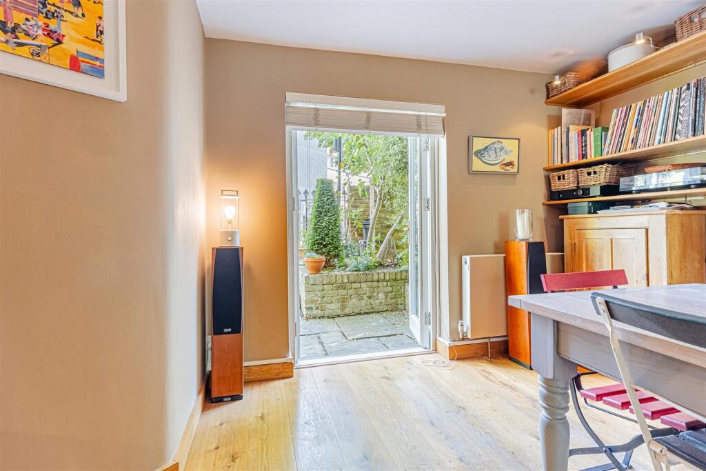 Crane Grove (25).jpg