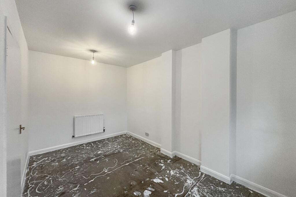 76a Meeting House Lane, Peckham, London SE15 2TX