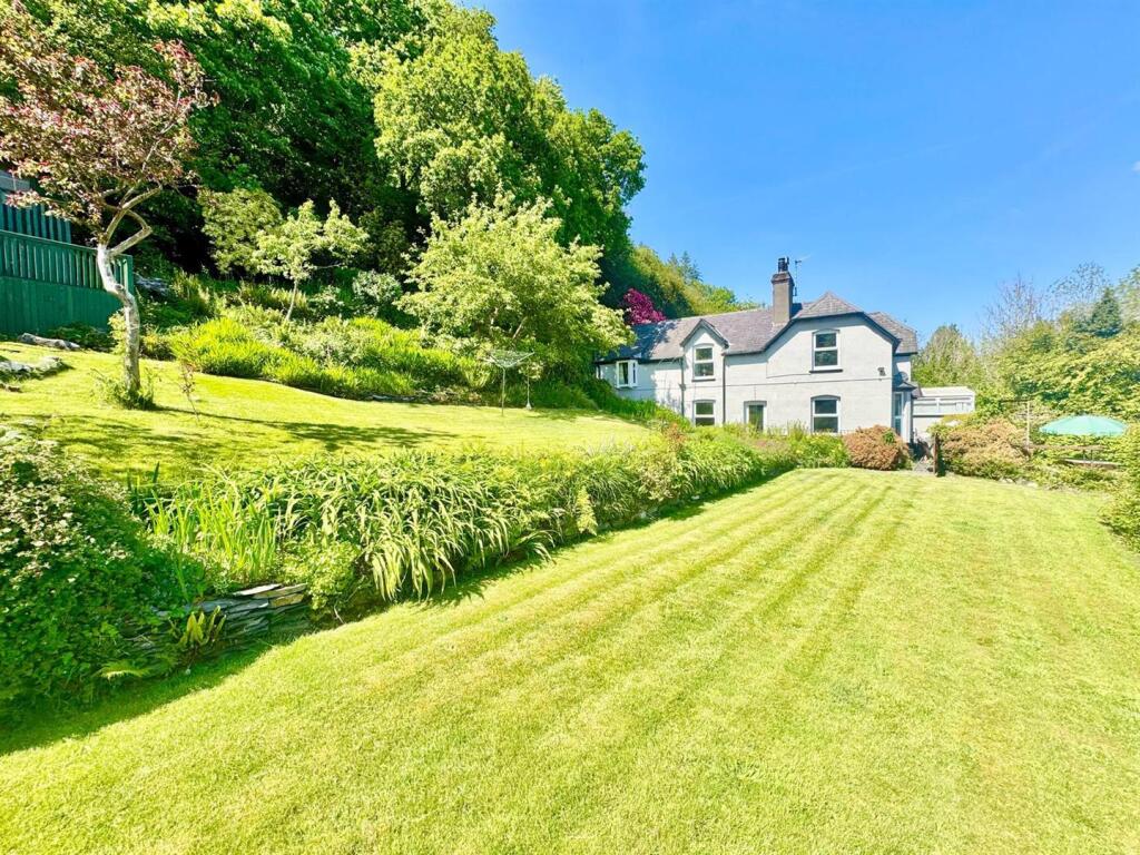 PHOTO-2025-05-09-21-29-06 (2).jpg