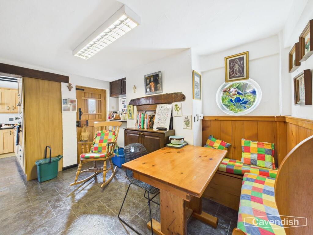 Breakfast Room