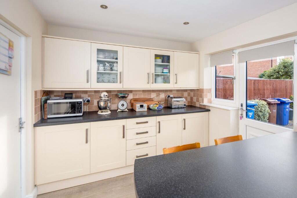 Kitchen Breakfast Rm