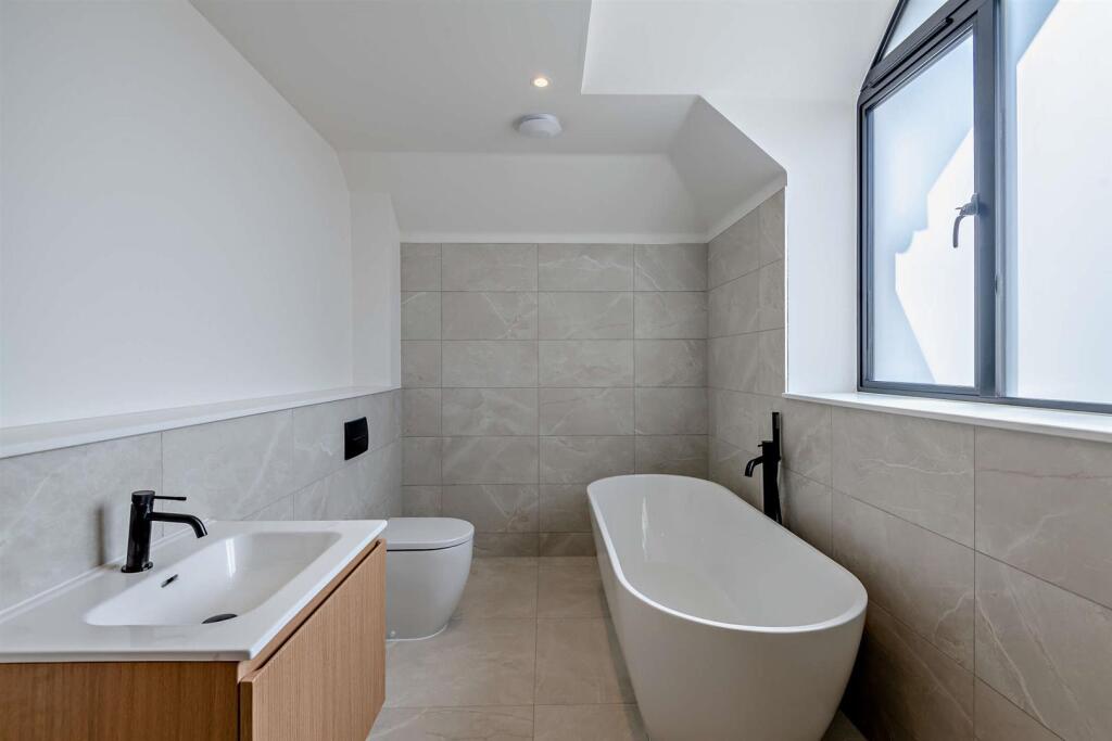 8645360-interior25-800.jpg