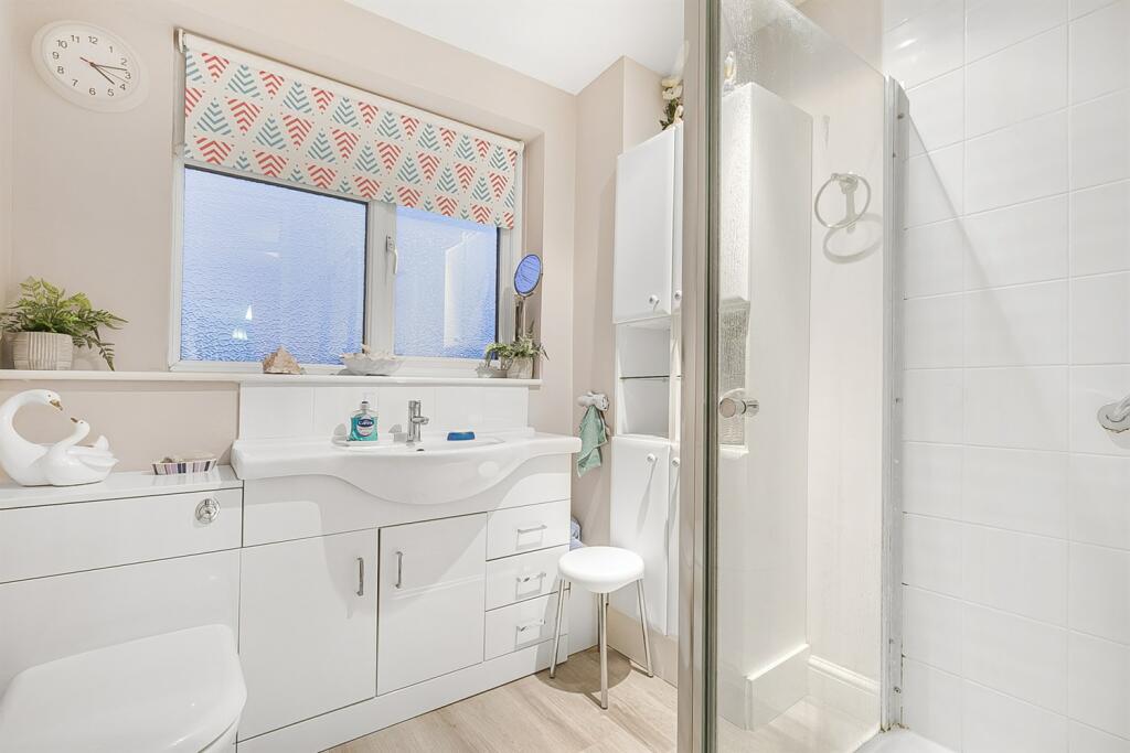 First Floor Shower R