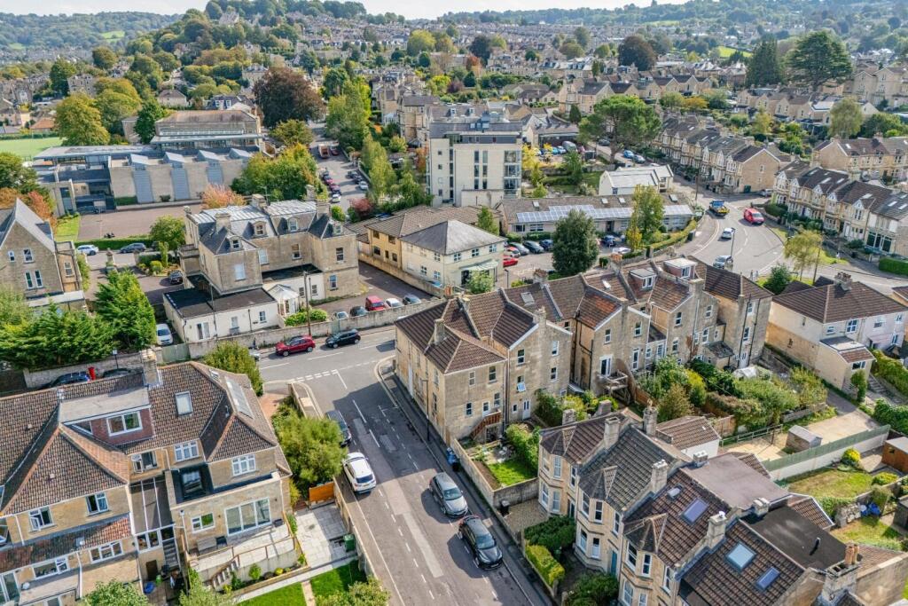 Livingstone Terrace-3.jpg