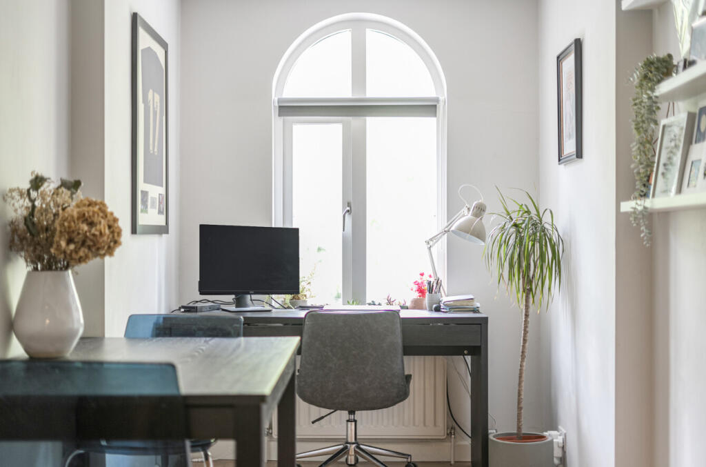 1317164-14-686685...