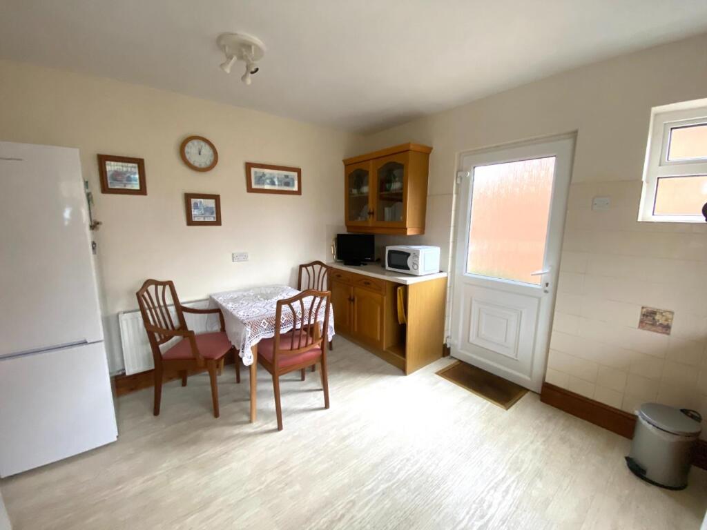 Kitchen:Diner Two.JPG