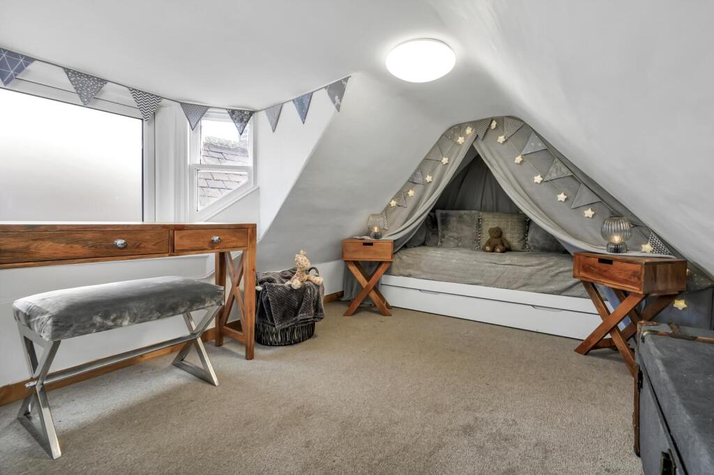 Bedroom 5