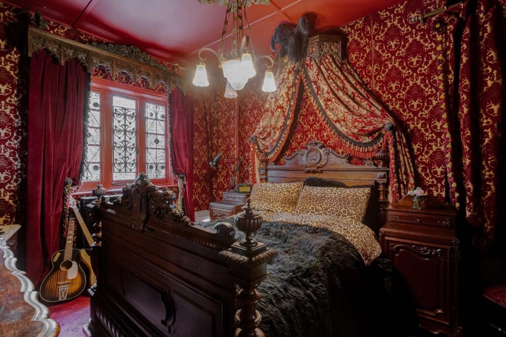 Bedroom 4