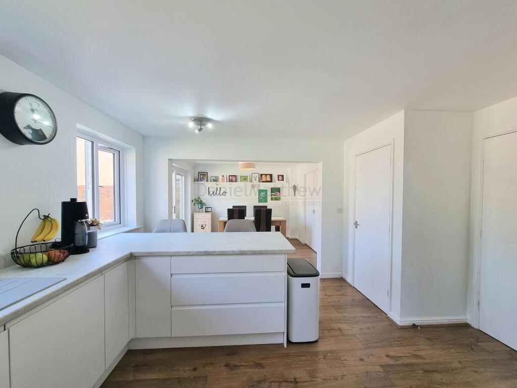 Kitchen/Diner/Family Room