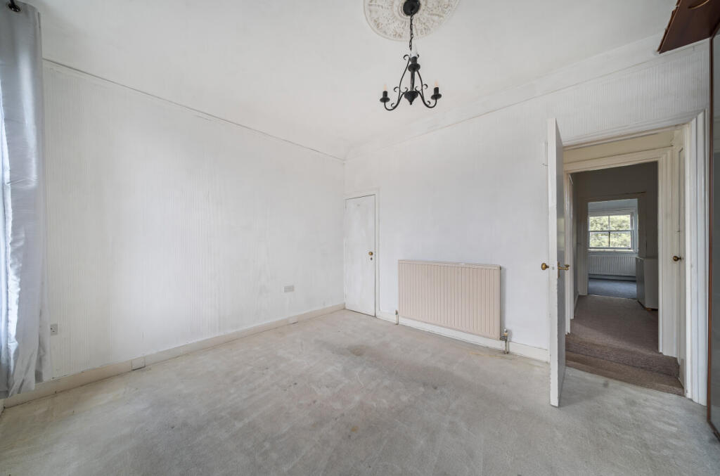 1373334-29-6900d1...