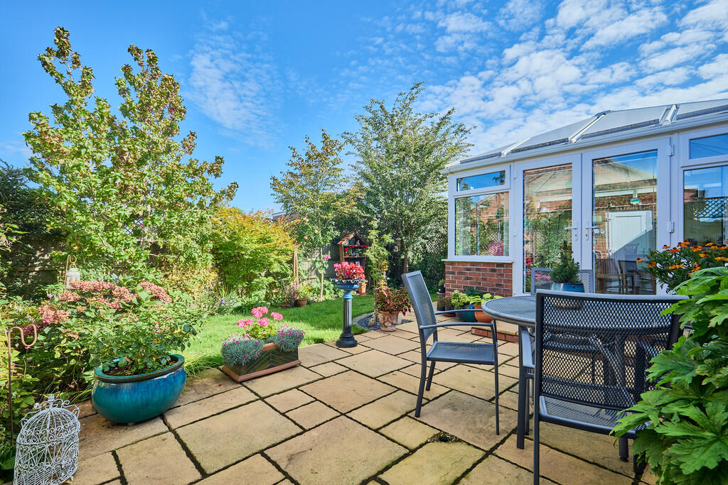 Edward Knight 202...