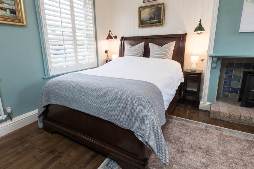 GF &#39;CABIN&#39; BEDROOM 2 (002).jpg