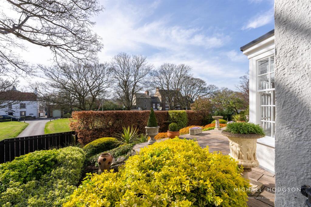 59 Front Street Whitburn-72.jpg