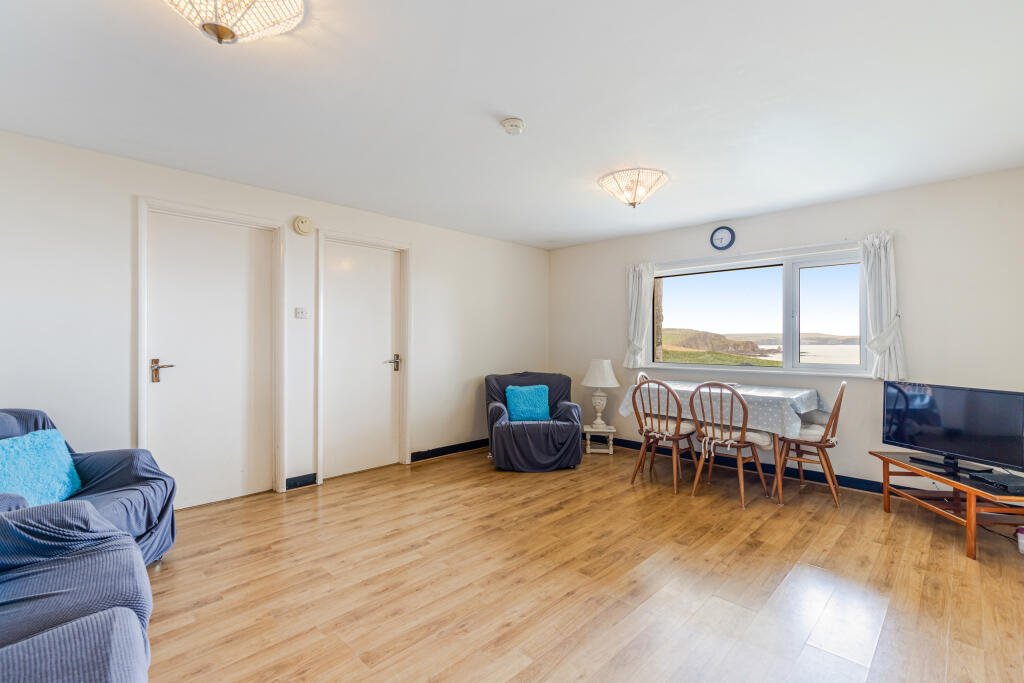 A42 - Folly Rise Ringmore Drive Bigbury - 250808