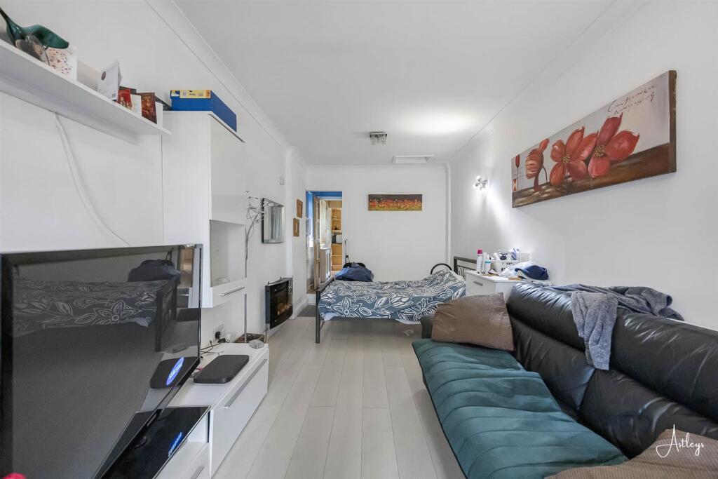 Annex Number One Living/Bedroom