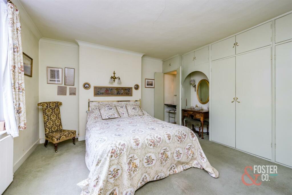 High Street, Norton House-5.JPG