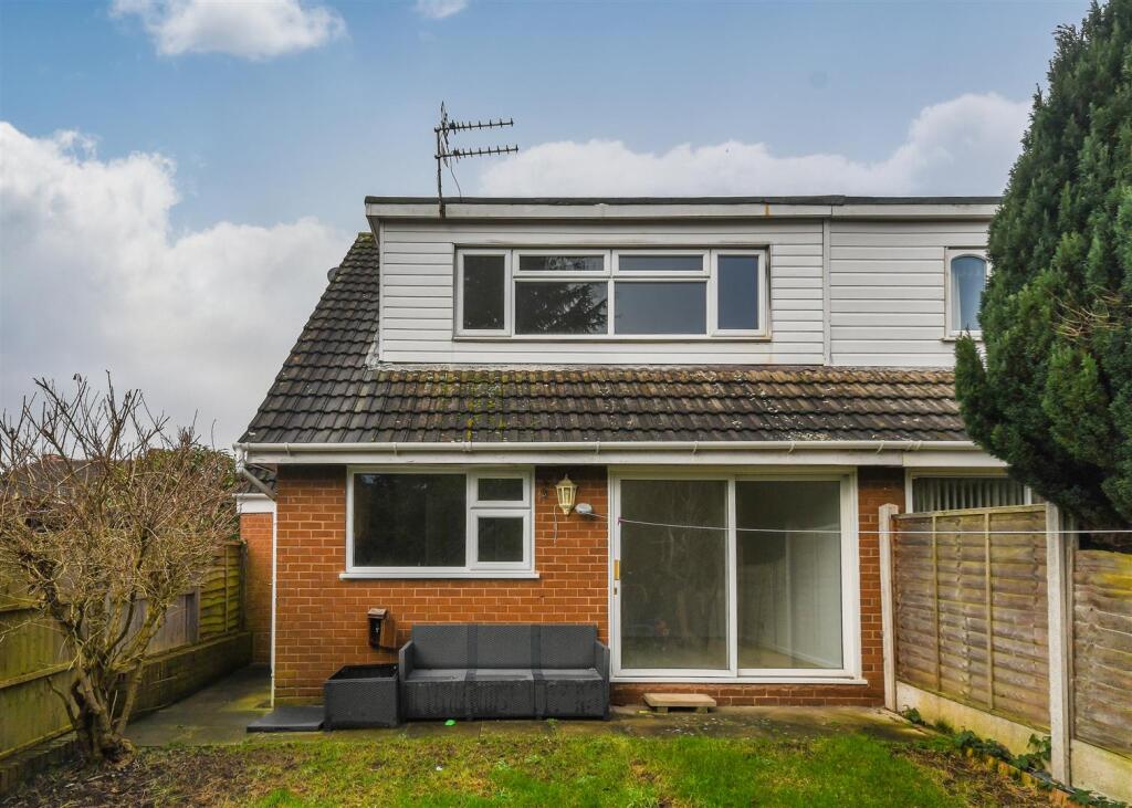 2c Blackburn Avenue - Rear.jpg