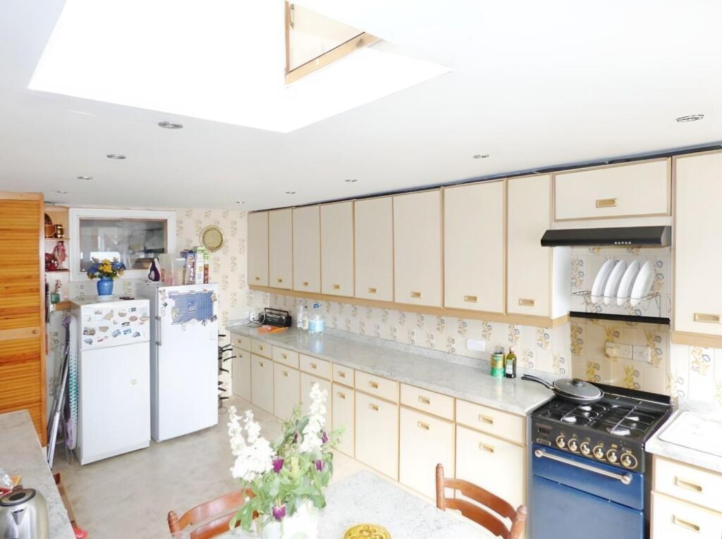 74e27364-Kitchen.jpg