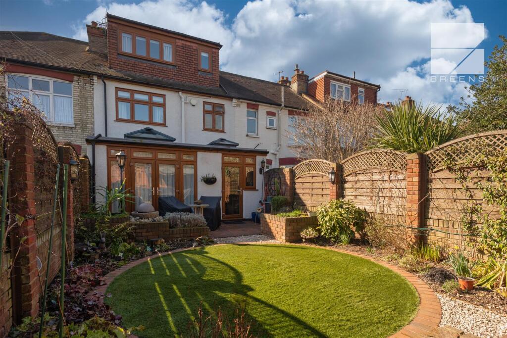 58 Cherrydown Avenue_0007.jpg