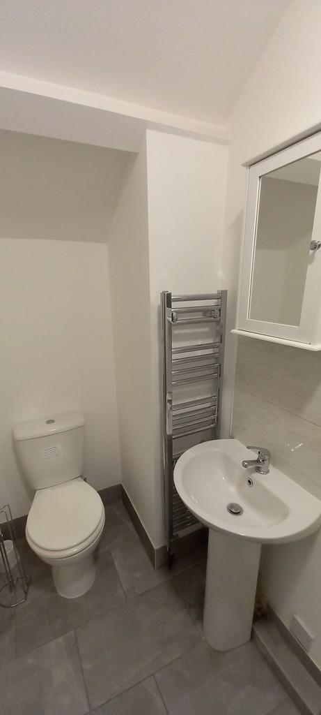 room 6 ensuite 