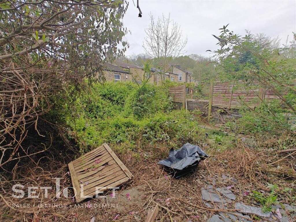 WhatsApp Image 2025-04-18 at 12.56.06 (10).jpeg