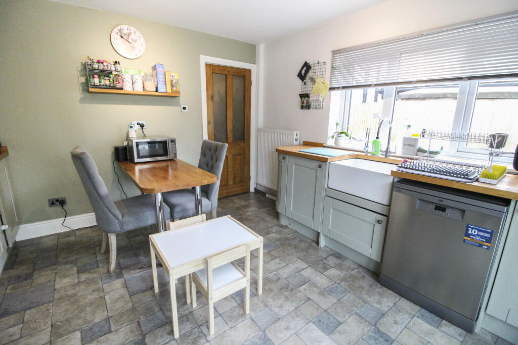 Kitchen/Breakfast Room