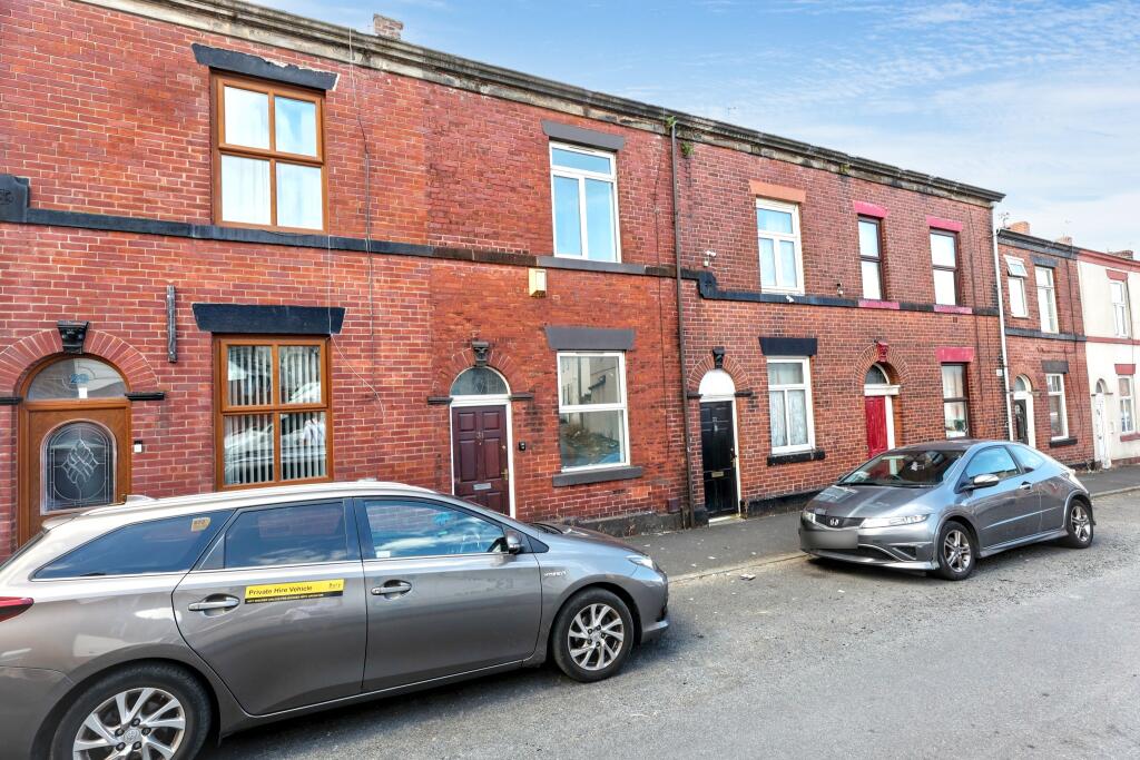 31 Regent Street, Bury, Lancashire, BL9 5AT