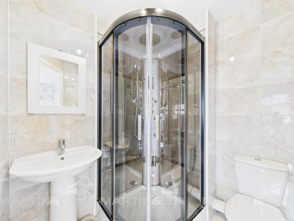 CAM02406G0-PR0435...