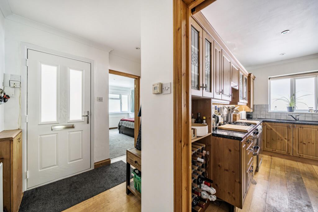 1347034-13-68baf5...