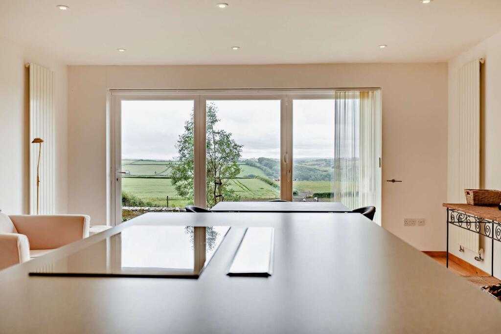 Lapford, Crediton, EX17