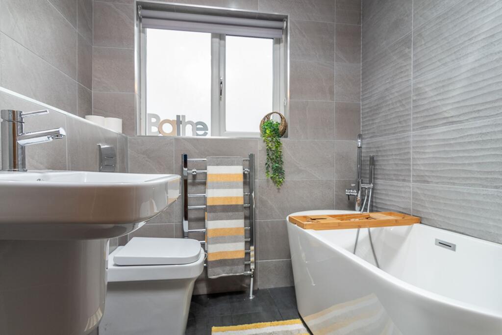 Family bathroom