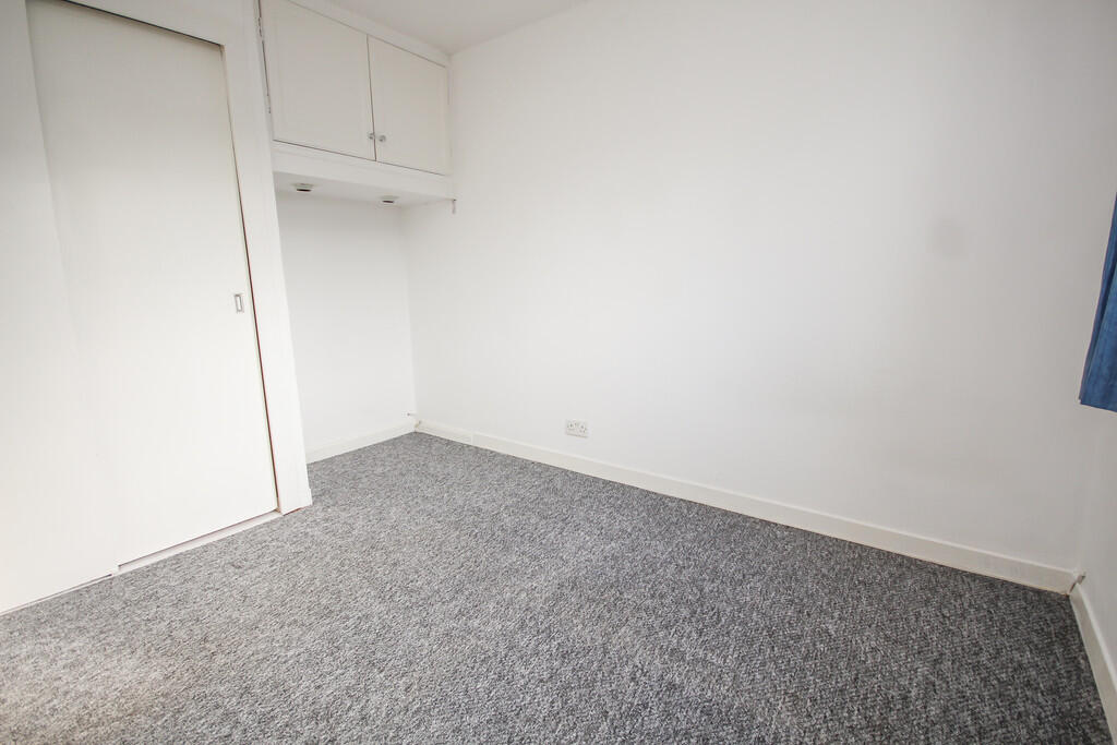 108 Spottiswood -...