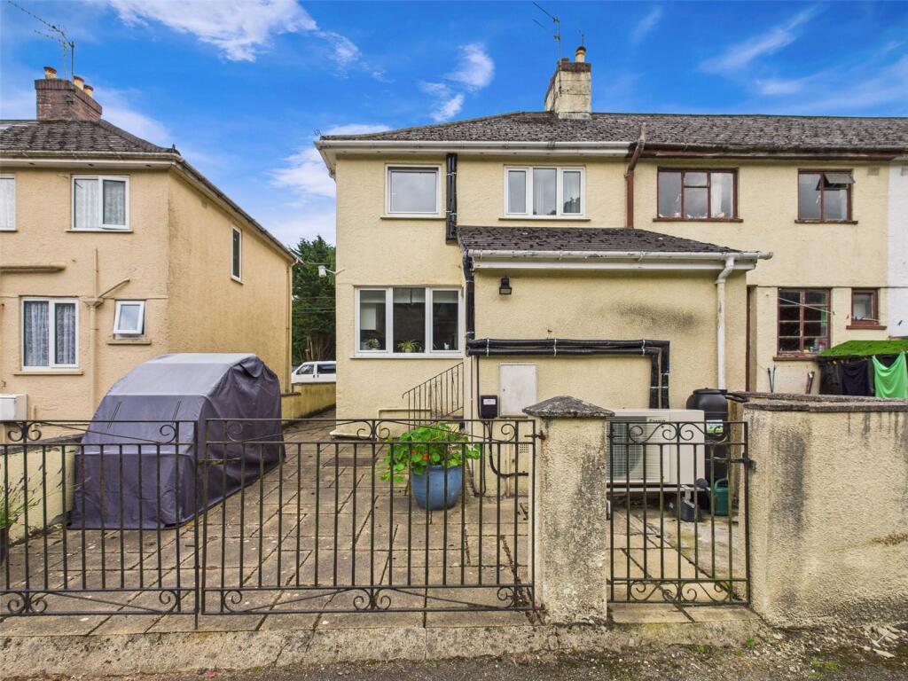 Rear Patio / Parking