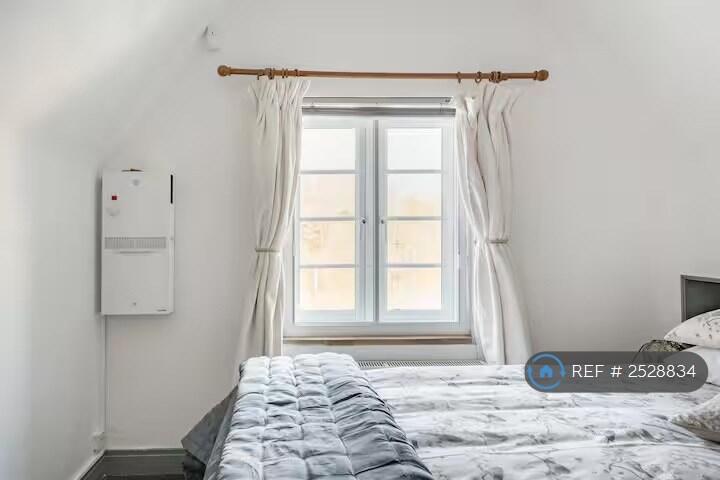 Upstairs Bedroom