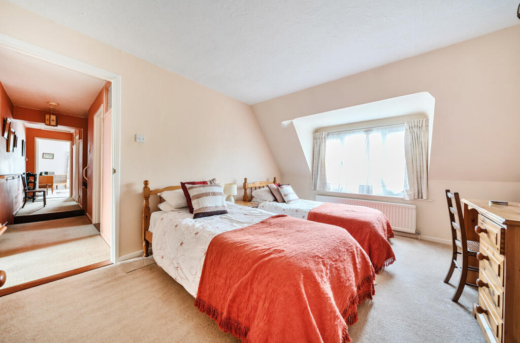 1316272-2-68644f6...